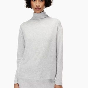 NWT Aritzia Wilfred Free Mars Slouchy Turtleneck in New Heather Grey